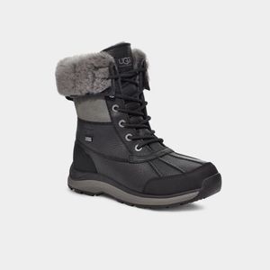 NWT Ugg Adirondack III Womens Boots